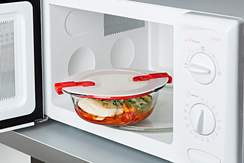 Microwave safe food storage containers