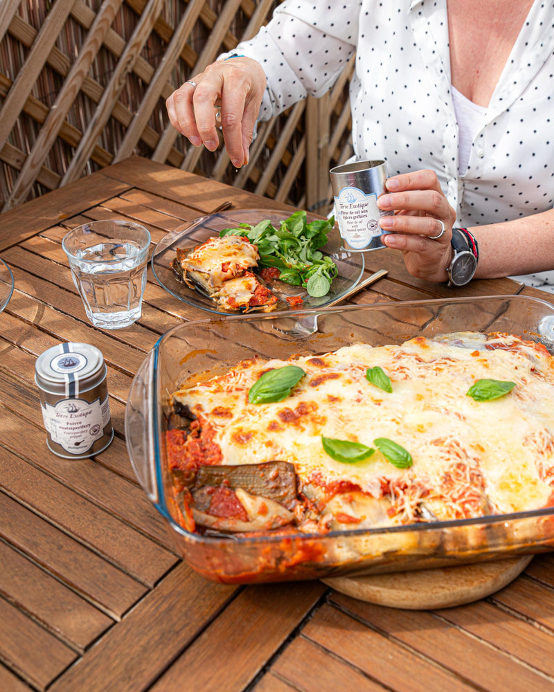 Glass oven dish