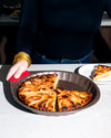 Metal tart tin with silicone grip - asimetriA