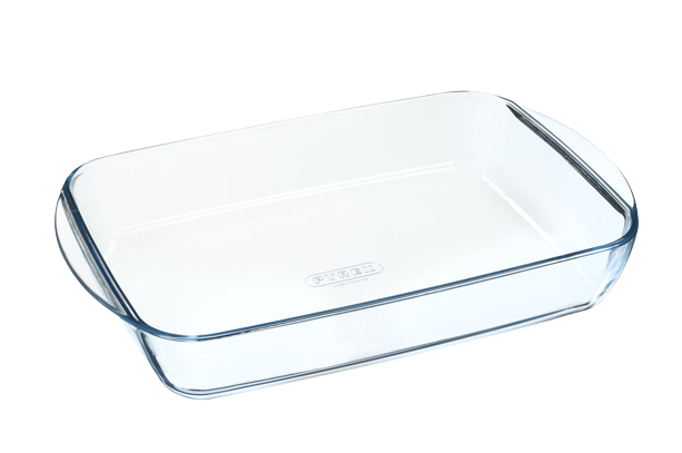 Rectangular glass oven dish specially designed for lasagne.