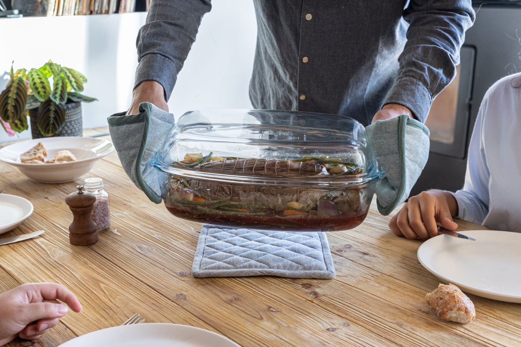 Large rectangular glass casserole dish