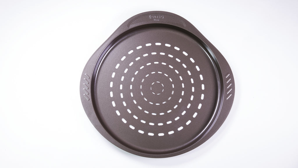 Metal pizza tray with easy grip - different sizes & shapes - asimetriA
