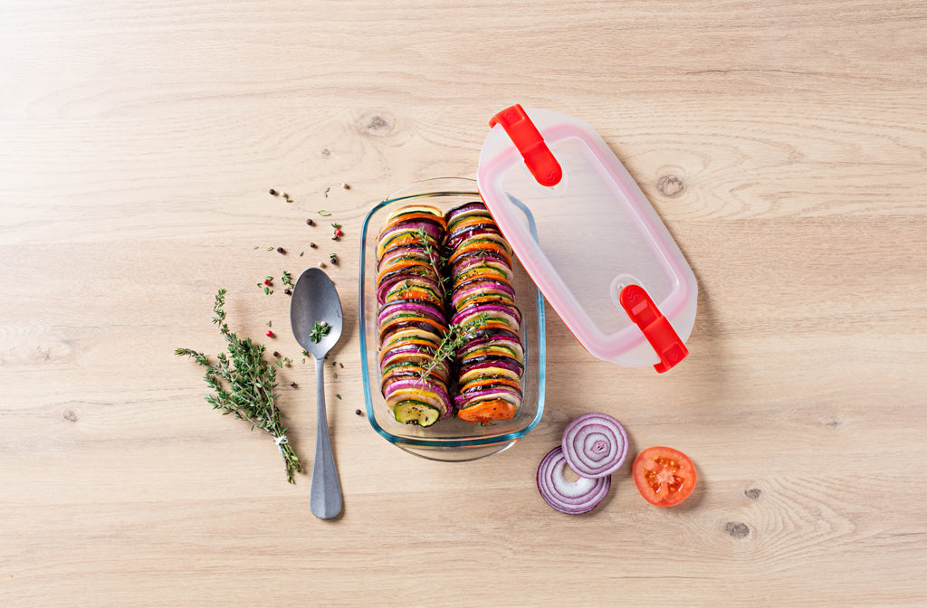 Rectangular glass dish with steam valve lid - Cook & Heat