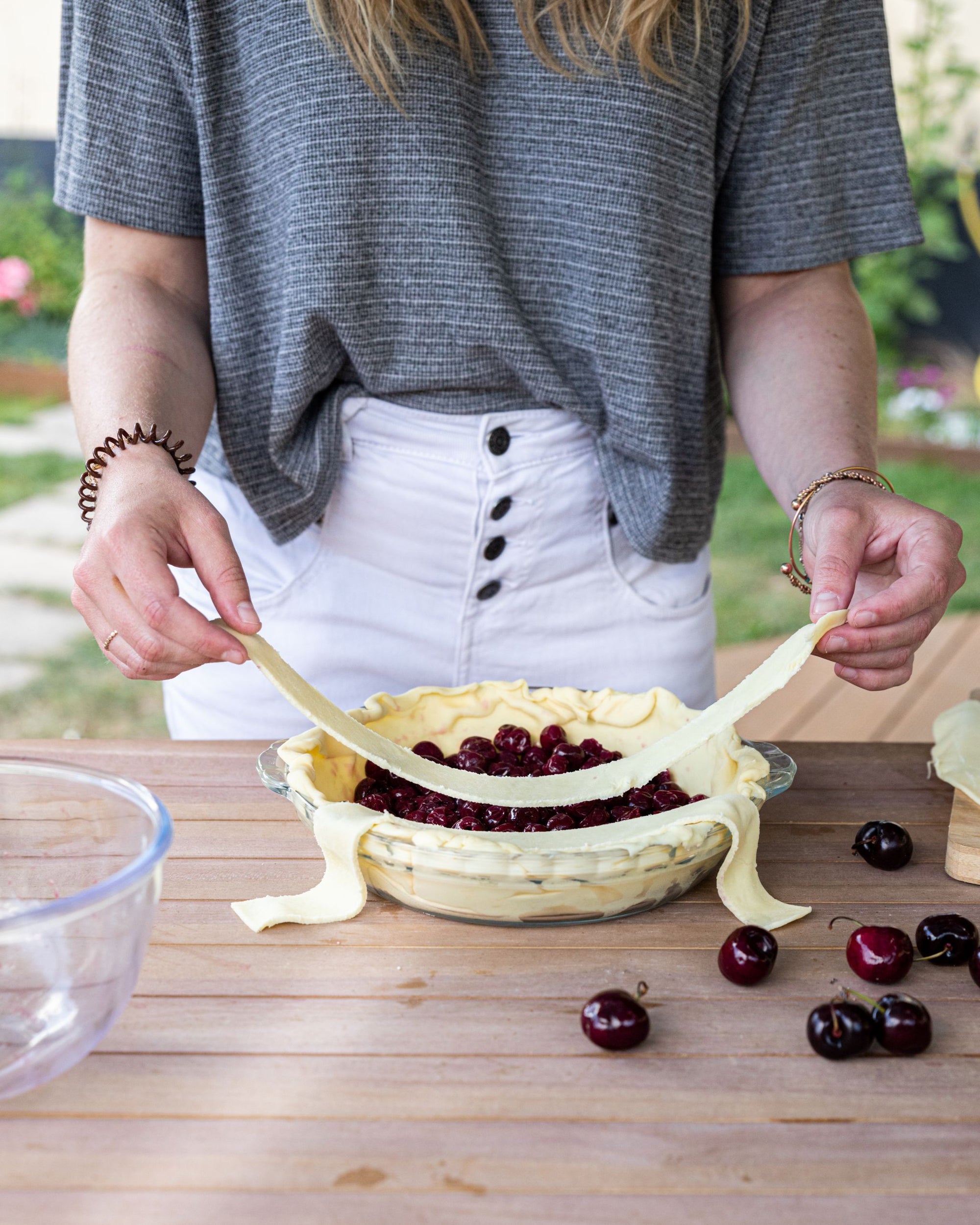 Pie dish with handles 21 cm