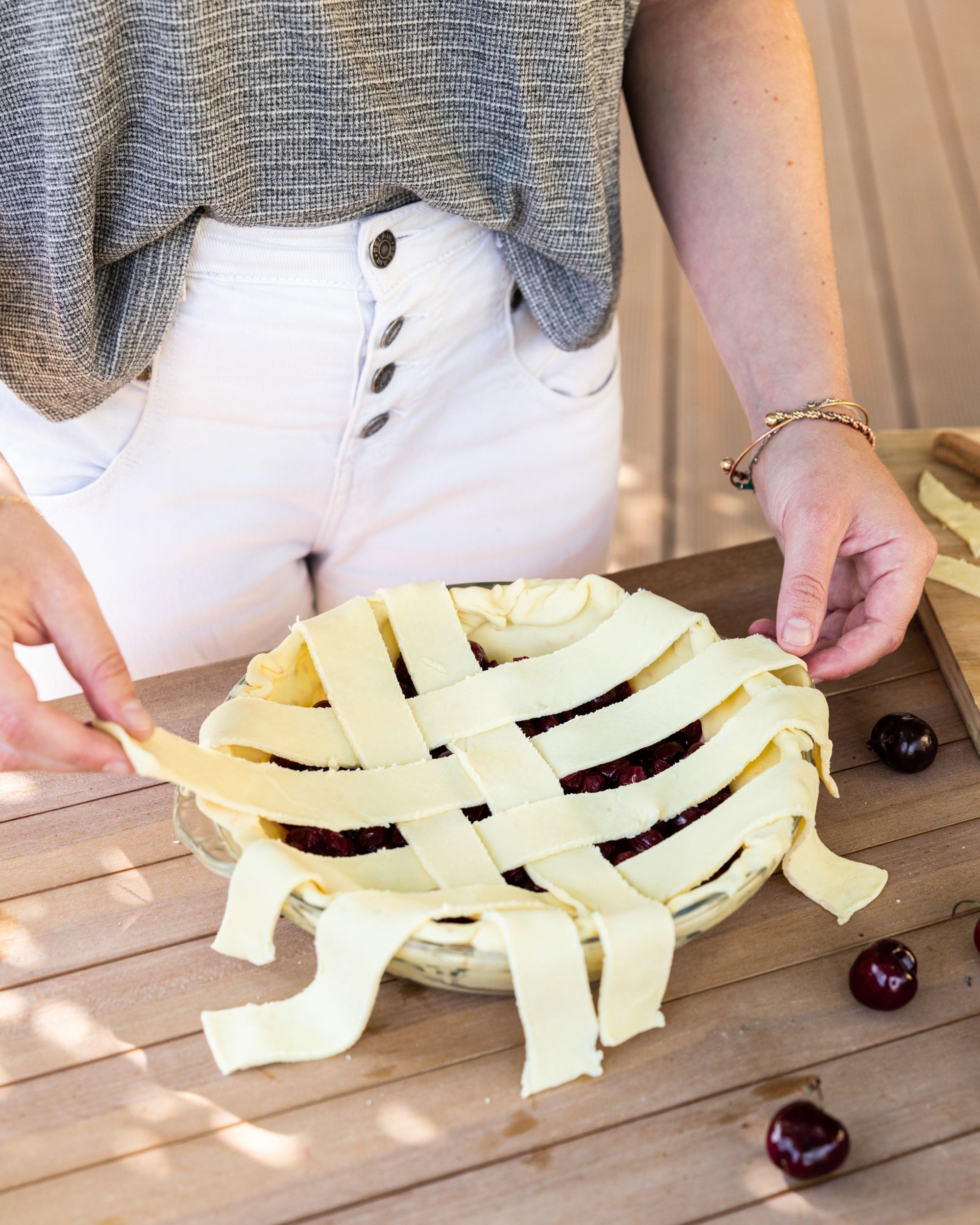 Pie dish with handles 21 cm