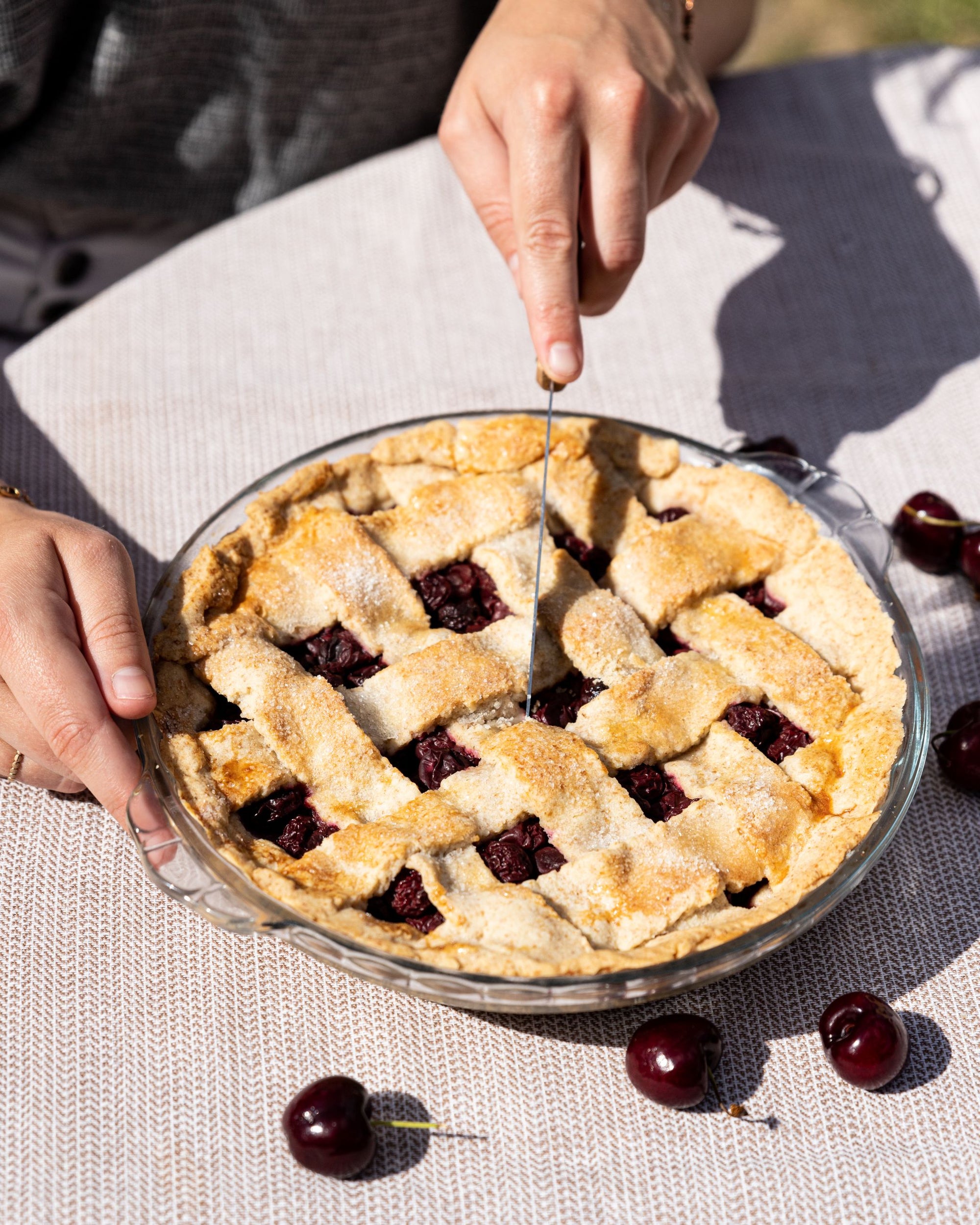 Pie dish with handles 21 cm